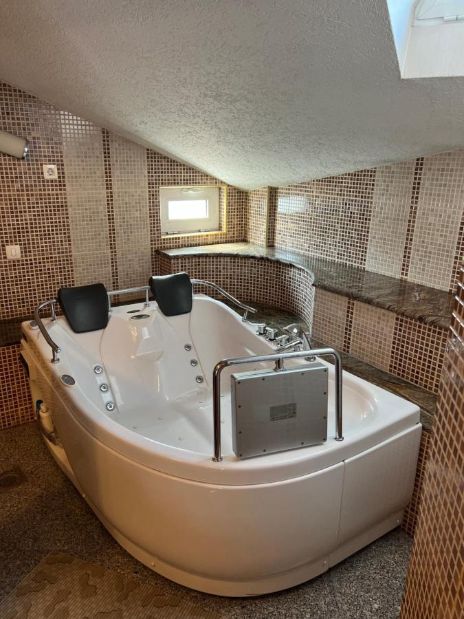 Hotel Royal Bijelo Polje Dış mekan fotoğraf