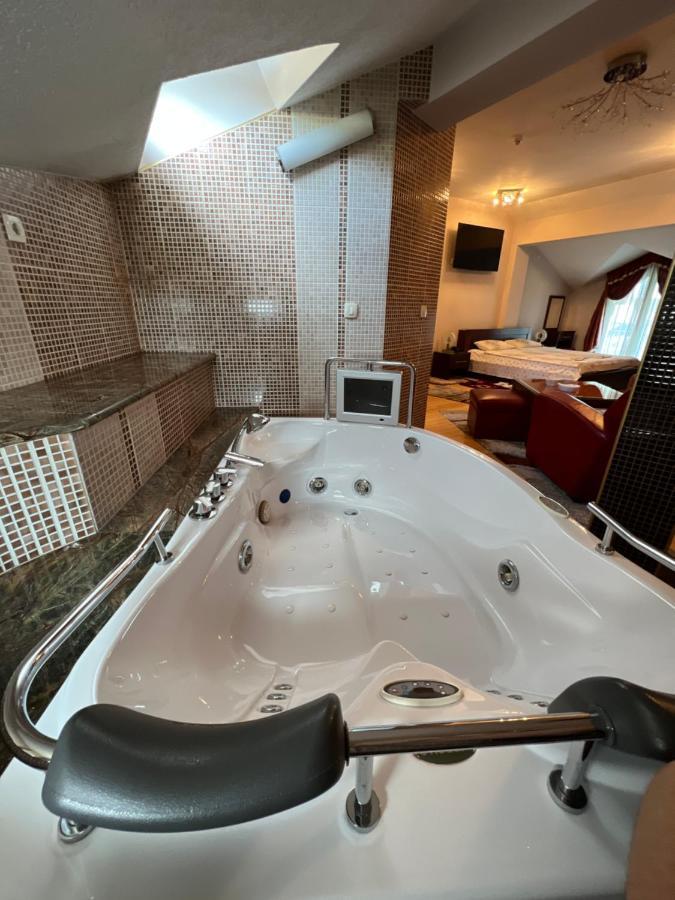 Hotel Royal Bijelo Polje Dış mekan fotoğraf